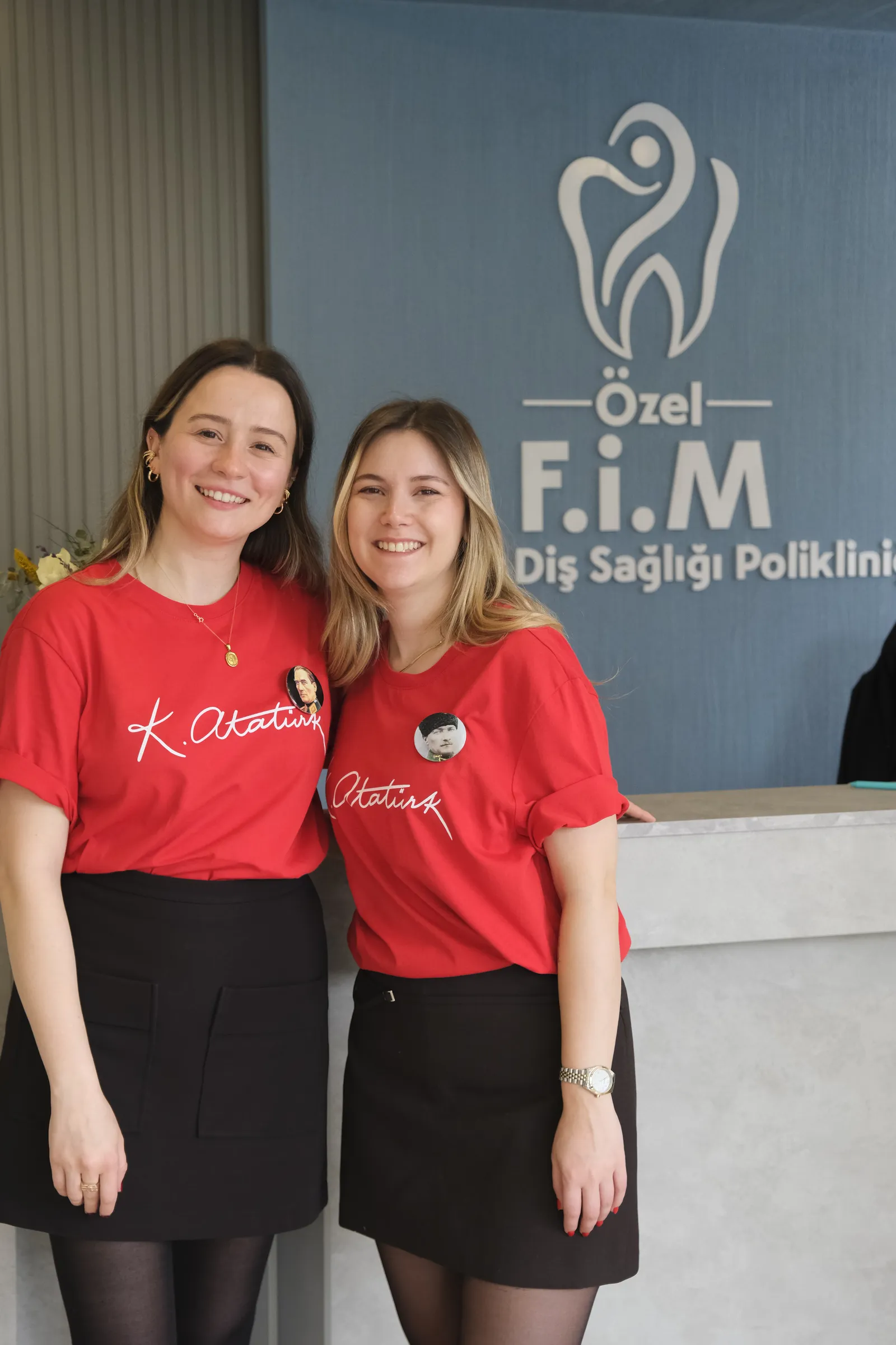 F.İ.M hekimleri resepsiyonda
